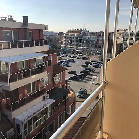 Apartamento луксозно студио кети *